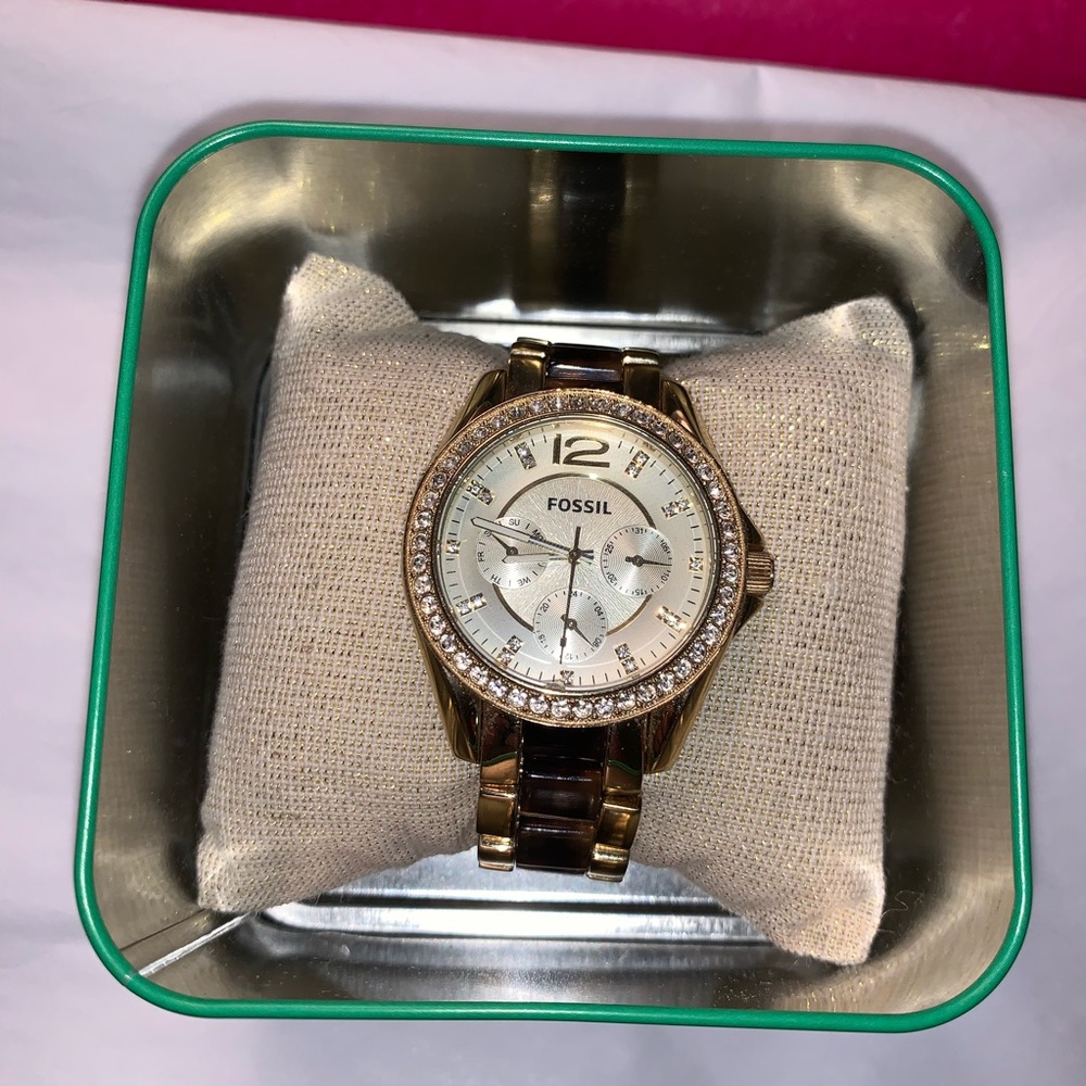 Fossil Watch - Picture 2 of 6